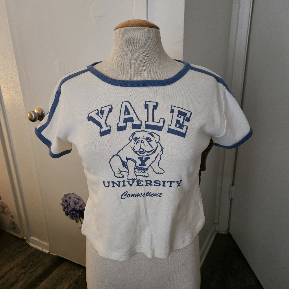 YALE UNIVERSITY Connecticut Tank Crop Top Shirt Women 100% Cotton L EUC